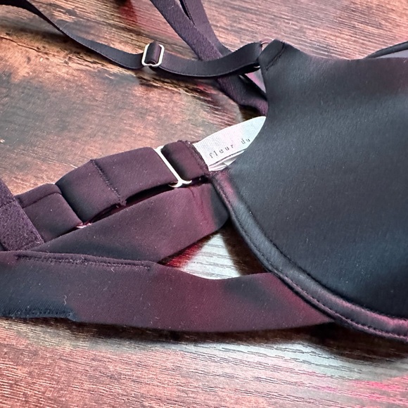 NWT Fleur Du Mal Satin front-close bra black 34B - Picture 6 of 10